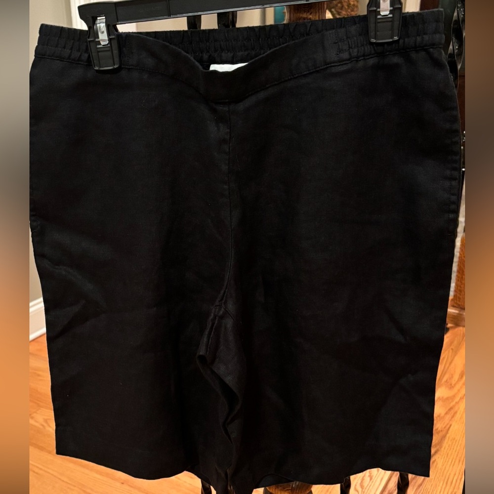 CLOSEOUT! Price as marked J. Jill “Love Linen” shorts, size small.